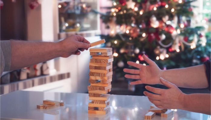 I migliori giochi di società da fare durante le feste di Natale - Ragazzamoderna.it